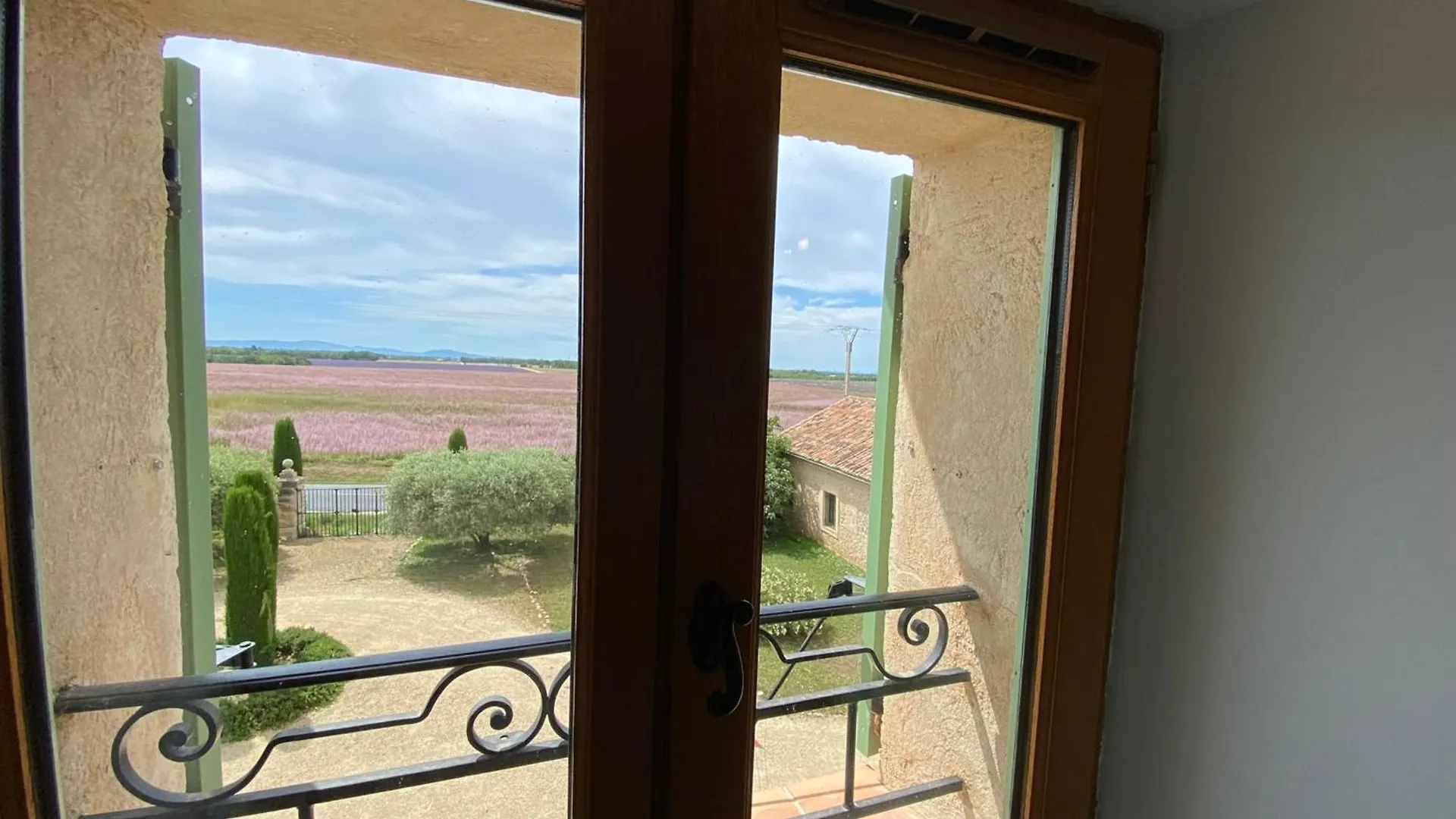 Brunet Magnificent Flat In The Heart Of Lavender Fields - 8-9 People 아파트 0*,