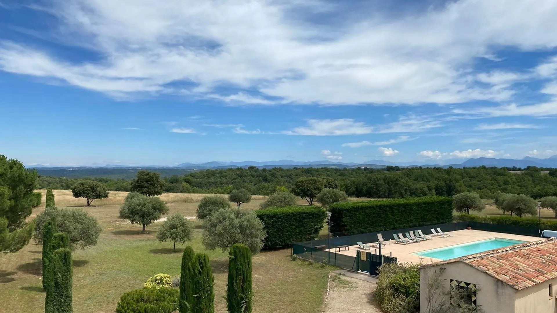 Magnificent Flat In The Heart Of Lavender Fields - 8-9 People Apartment Brunet 0*,  France